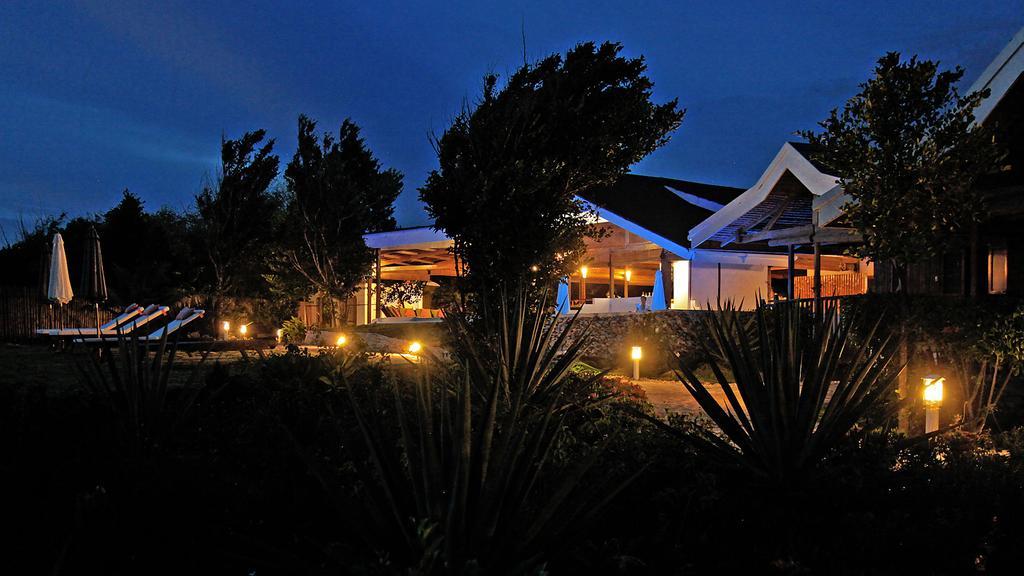 Kawayan Holiday Resort Сикихор Экстерьер фото